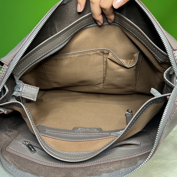 LIGHT BROWN LEATHER BRIEFCASE BY DANIER - Picture 6 of 12